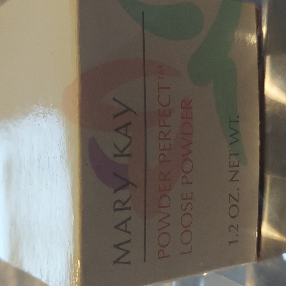 Mary Kay Powder Perfect Loose Powder 1.2 oz